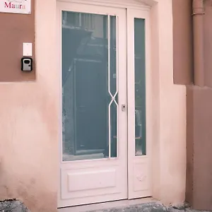 https://avenue-maura.sicilyhotelsitaly.net