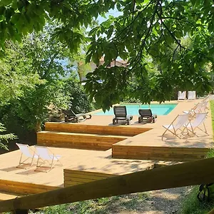 https://villaggio-barilari.it-tuscanyhotel.com